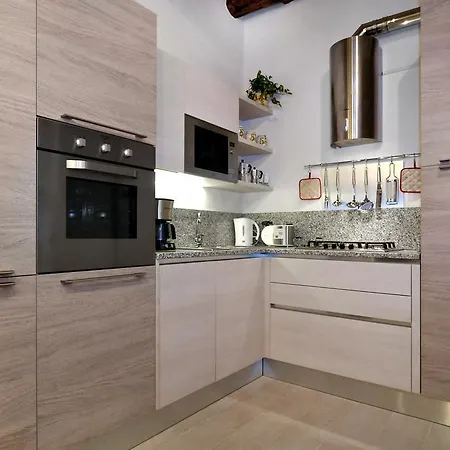 Ca'Dorina Apartment *